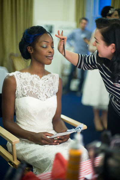 ZoeLemWeddingFair_Oct2012_Lipstick-Curl_2